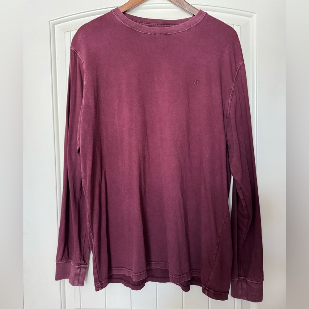 Men’s American Eagle Maroon Long Sleeve Shirt. Size XL